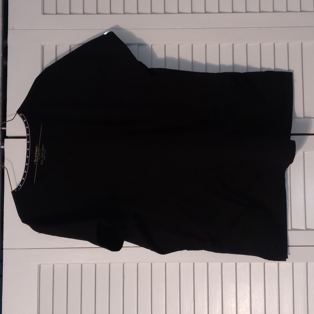 Size 2x Heartsoul Scrub Top